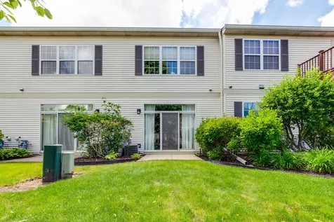 3124 Falling Waters Lane Lindenhurst IL 60046