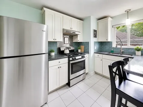 6600 North Ridge Boulevard Chicago IL 60626
