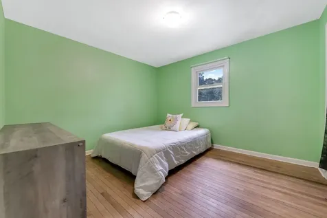 5074 Oakridge Drive St. Anne IL 60964