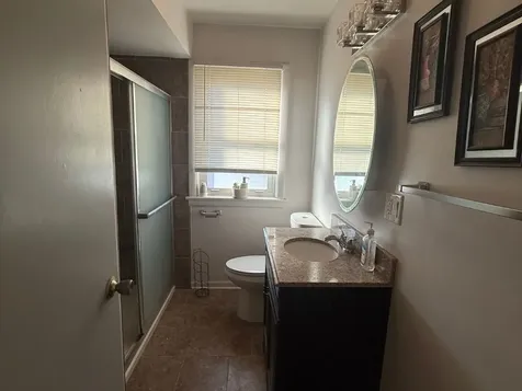 12484 South Michigan Avenue Chicago IL 60628
