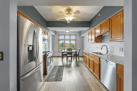 18610 Pine Lake Drive Tinley Park IL 60477