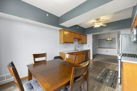 18610 Pine Lake Drive Tinley Park IL 60477