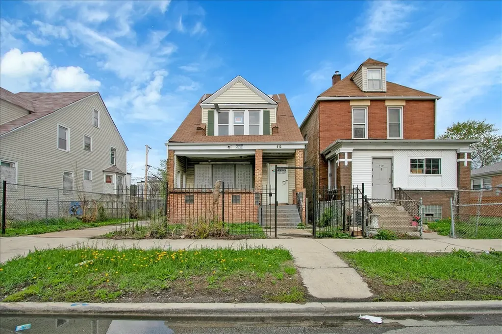 912 West 87th Street Chicago IL 60620