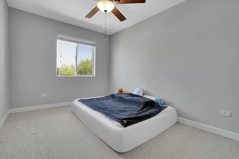 7222 West 83rd Street Bridgeview IL 60455