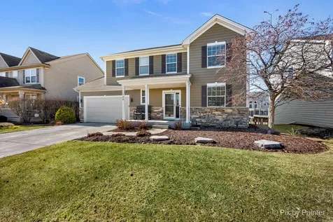 748 Cashmere Lane Elgin IL 60124