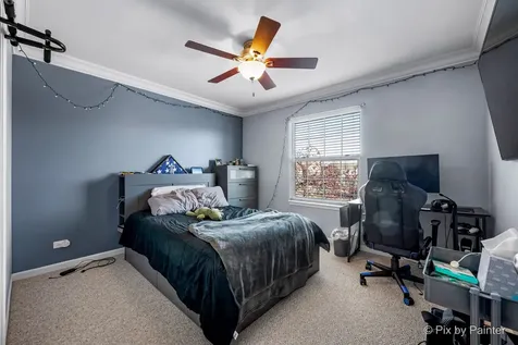748 Cashmere Lane Elgin IL 60124