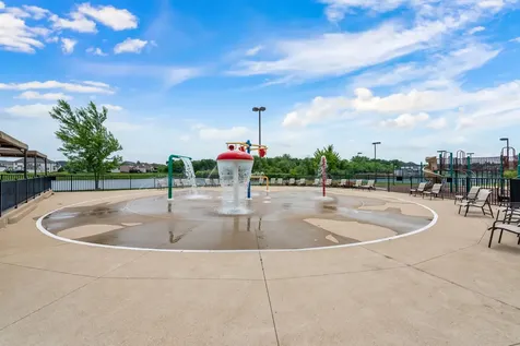 748 Cashmere Lane Elgin IL 60124