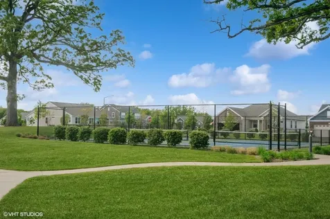 1164 Ardmoor Drive Crystal Lake IL 60012