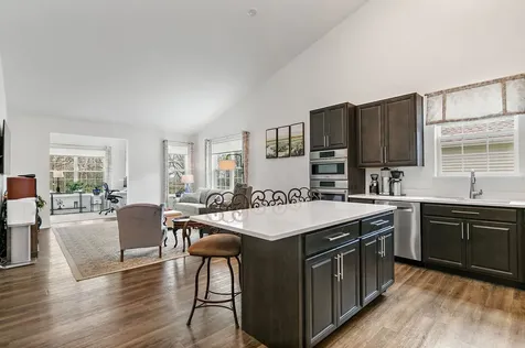 1164 Ardmoor Drive Crystal Lake IL 60012
