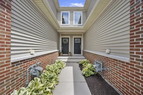15060 West Quincy Circle Manhattan IL 60442