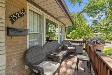 15256 Wabash Avenue South Holland IL 60473