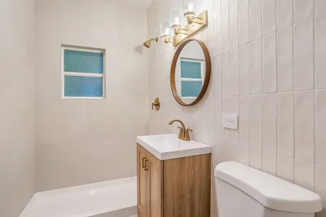 5212 South Kildare Avenue Chicago IL 60632