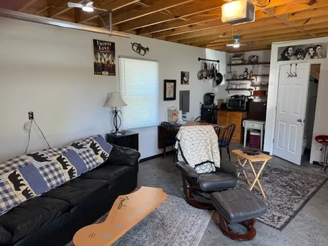317 West Autumn Drive Oakwood IL 61858