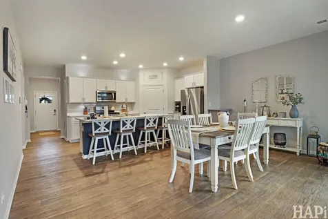 1200 Redtail Circle Woodstock IL 60098