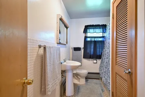 1030 West Kenilworth Avenue Palatine IL 60067