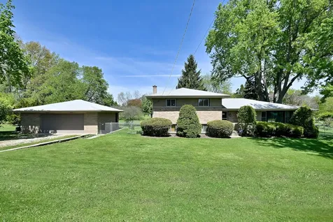 1030 West Kenilworth Avenue Palatine IL 60067