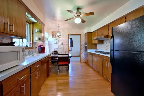 1030 West Kenilworth Avenue Palatine IL 60067