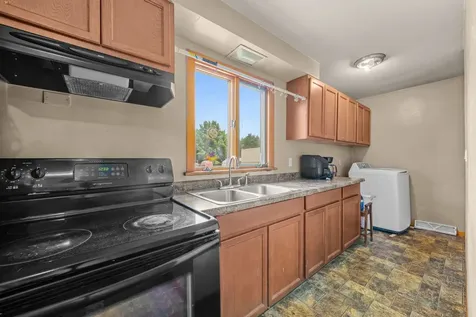 7125 Toms Road Rockford IL 61101