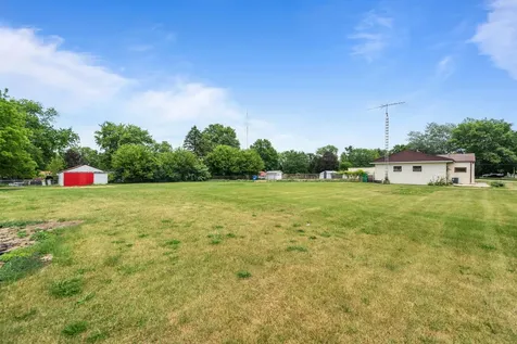 7125 Toms Road Rockford IL 61101