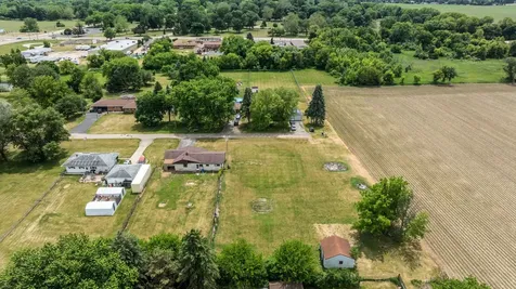 7125 Toms Road Rockford IL 61101