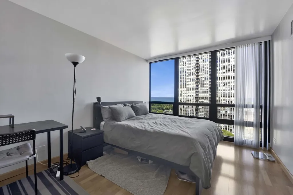 1636 North Wells Street Chicago IL 60614