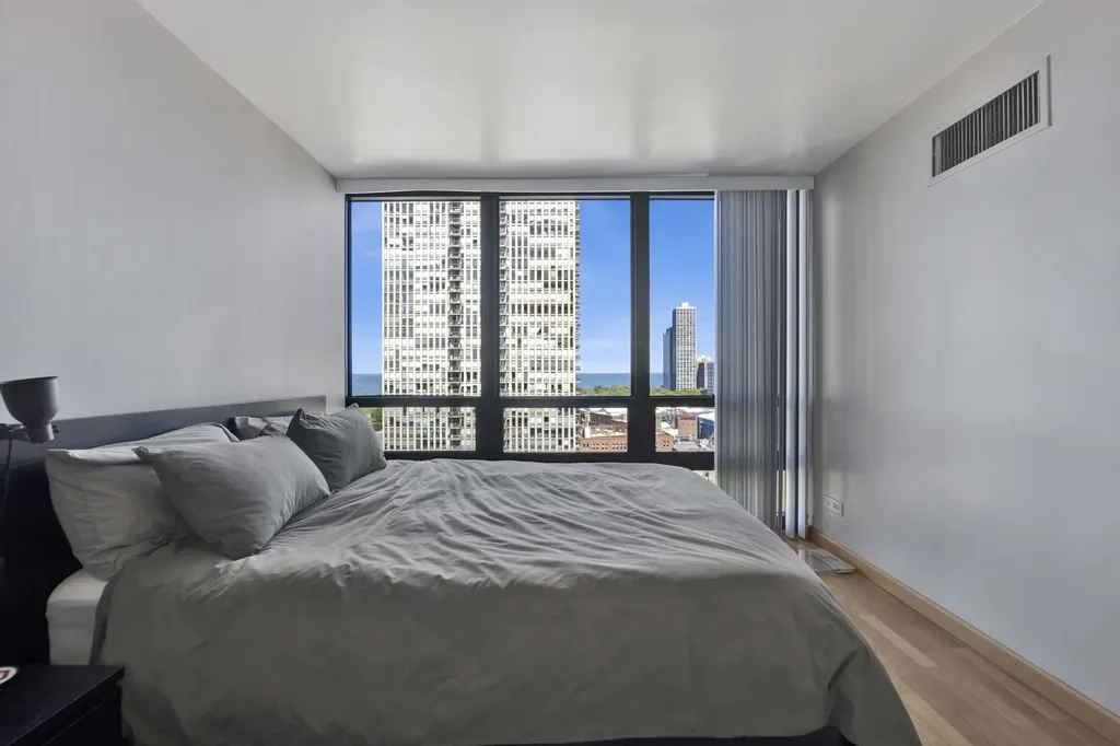 1636 North Wells Street Chicago IL 60614