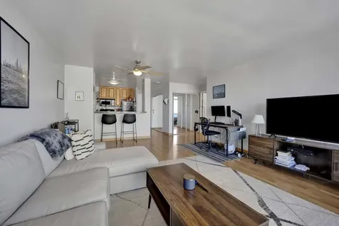 1636 North Wells Street Chicago IL 60614