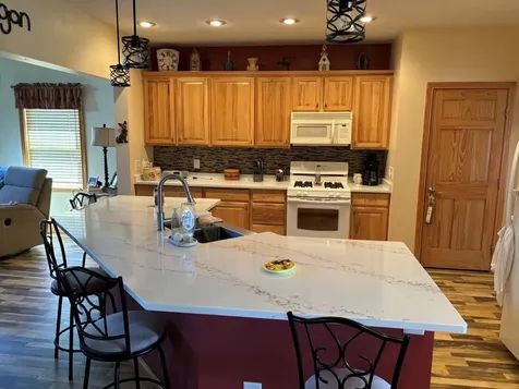 3053 East 1900 North Road Sheldon IL 60966