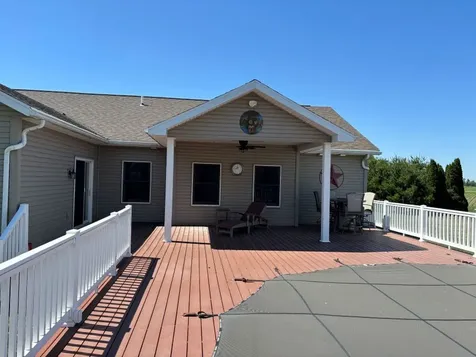 3053 East 1900 North Road Sheldon IL 60966