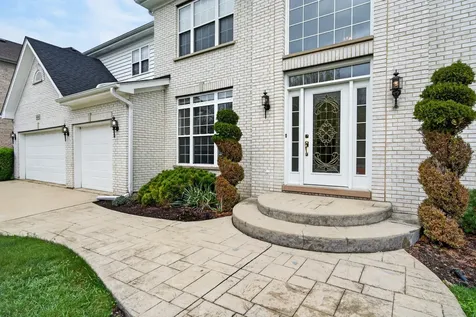 484 West Haleys Hill Court Palatine IL 60074