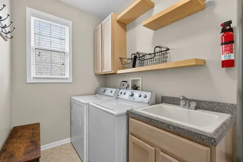 484 West Haleys Hill Court Palatine IL 60074
