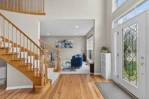 484 West Haleys Hill Court Palatine IL 60074