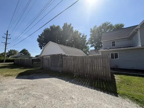414 East 8th Street Rock Falls IL 61071