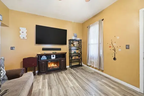 441 North Highland Avenue Aurora IL 60506