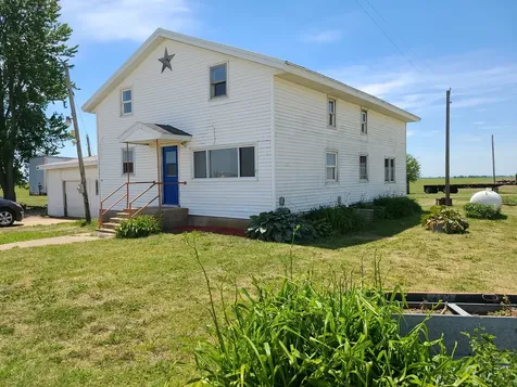 7006 South Unity Road Polo IL 61064