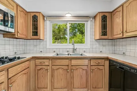 3051 North Huntington Drive Arlington Heights IL 60004