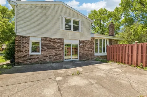 3051 North Huntington Drive Arlington Heights IL 60004