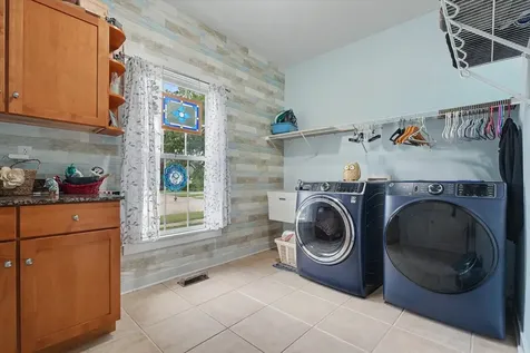 2002 East Grand Avenue St. Joseph IL 61873
