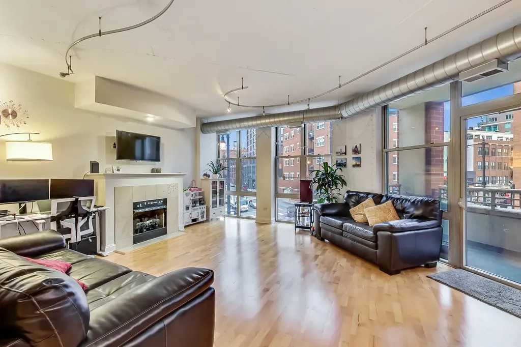 1001 West Madison Street Chicago IL 60607