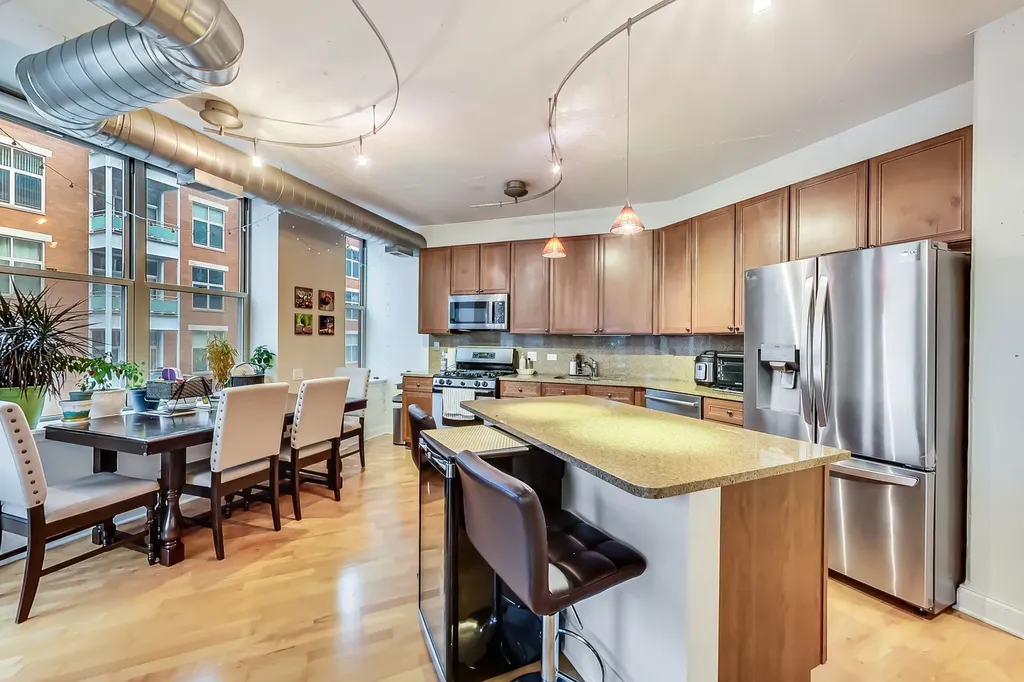 1001 West Madison Street Chicago IL 60607