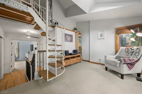 1881 North Maud Avenue Chicago IL 60614