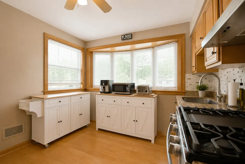 7510 North Oketo Avenue Chicago IL 60631
