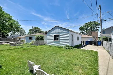 7510 North Oketo Avenue Chicago IL 60631