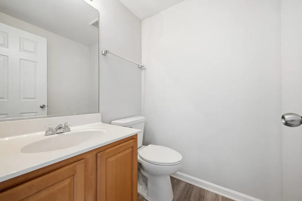 2264 Daybreak Drive Aurora IL 60503