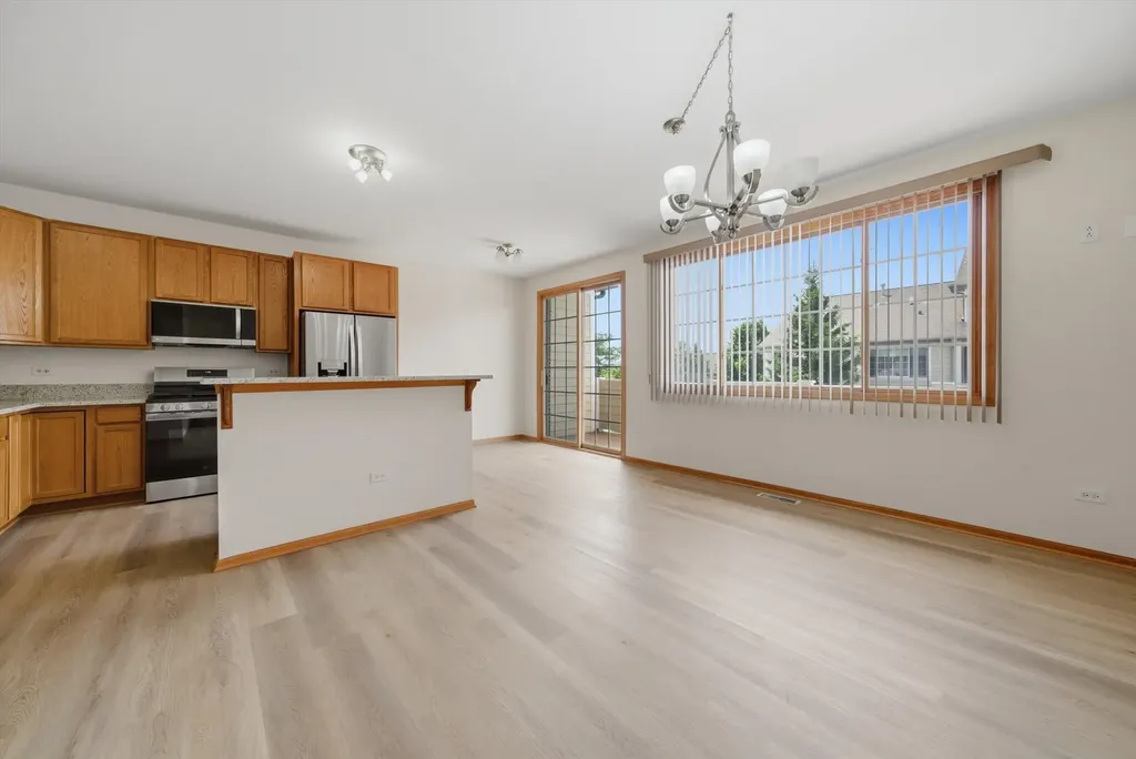 10652 Dani Lane Orland Park IL 60462
