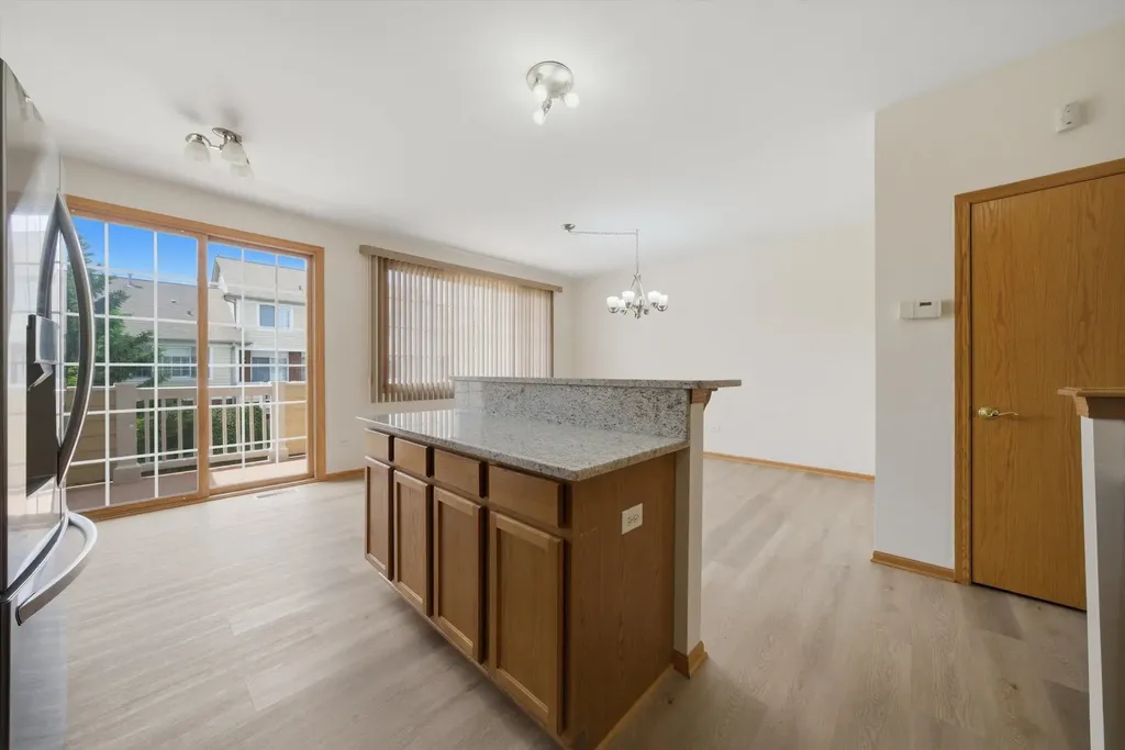 10652 Dani Lane Orland Park IL 60462