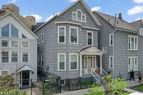 1429 West Barry Avenue Chicago IL 60657