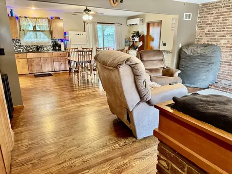 707 Bucklin Street Lasalle IL 61301