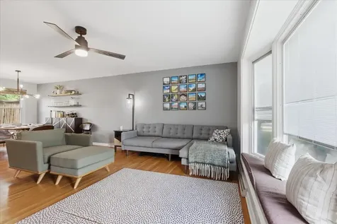 1108 East Barberry Lane Mount Prospect IL 60056