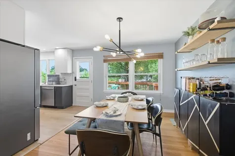 1108 East Barberry Lane Mount Prospect IL 60056